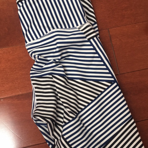 LOT of size XS and XS Petite Activewear - Picture 7 of 16